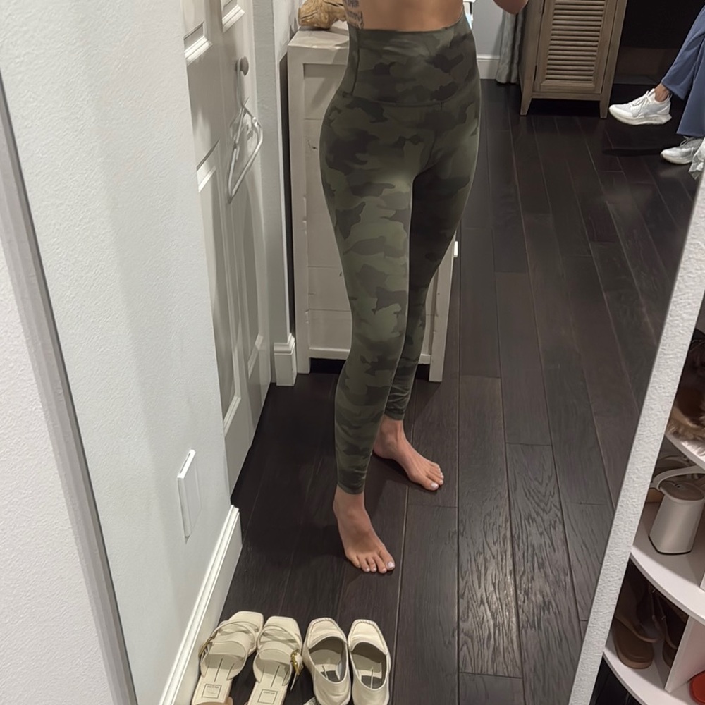 LuluLemon Camouflage Leggings